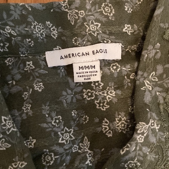 American Eagle Floral Button Up Tie Front Crop Top - Picture 2 of 4